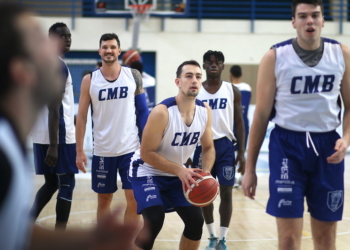 50690380372 83bd0729b9 c Los azulinos comienzan a preparar su vuelta a la competición oficial