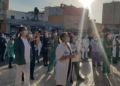 631ff41a bb60 4009 a354 71b028693d8e Antonio Orozco sorprende a sanitarios y pacientes con un concierto frente al Hospital de Melilla