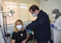 DSC 0205 Melilla inicia la vacunación contra la Covid-19, Rosa María Yebra recibe la primera dosis