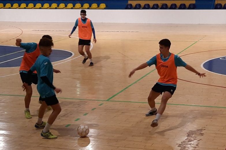 La Peña Real Madrid vuelve a jugar tras un largo parón liguero