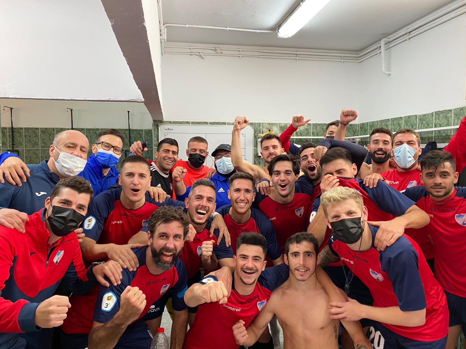 El colista se lleva la victoria en el partido frente al Melilla CD
