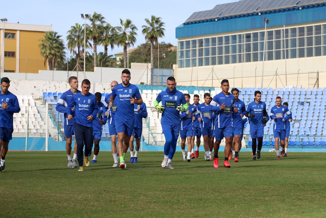 La UD Melilla se conjura en la vuelta al trabajo para ganar al Extremadura