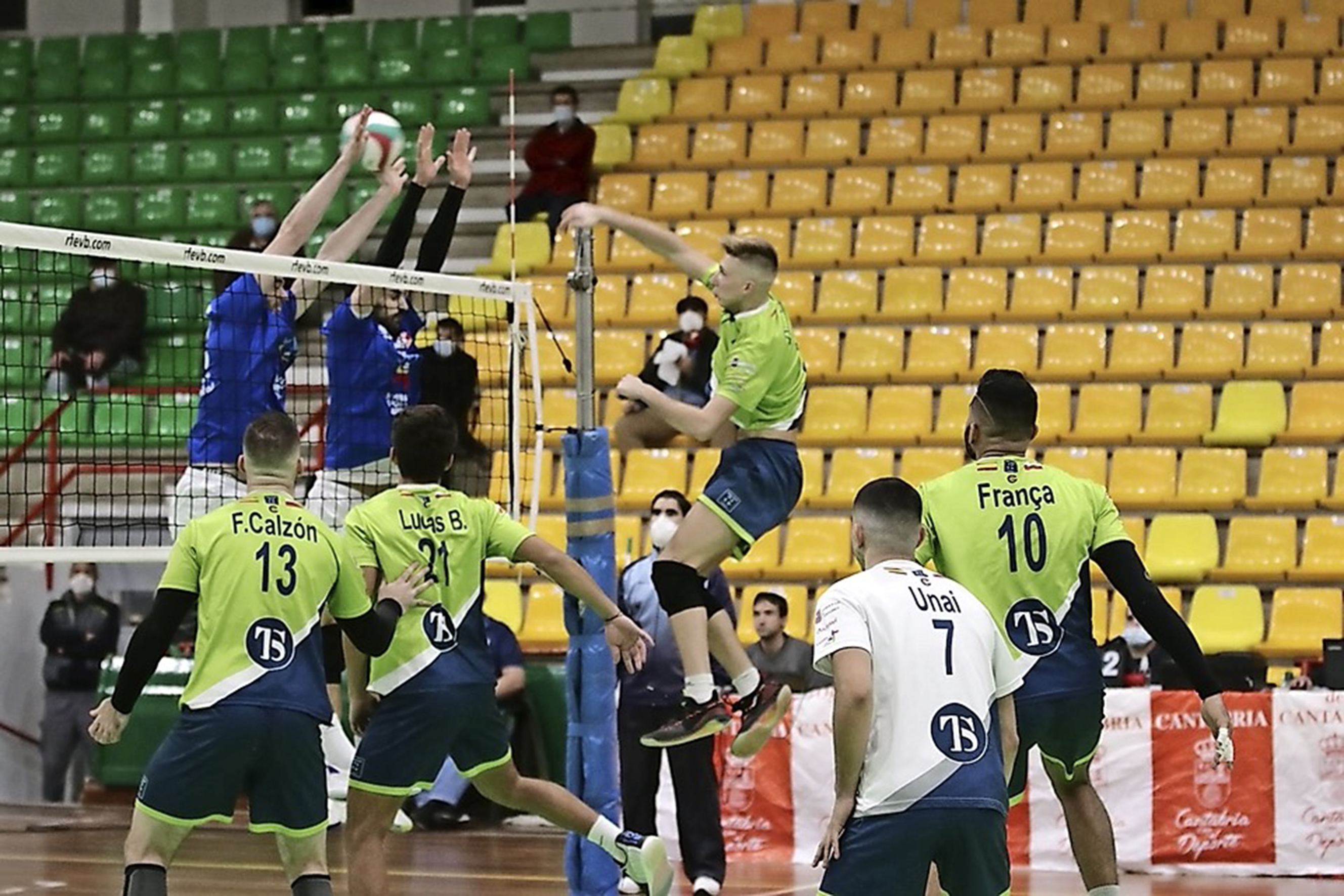 Partido de alto voltaje en la Superliga