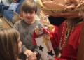 14 Los niños más solidarios conocen a los Reyes Magos en persona