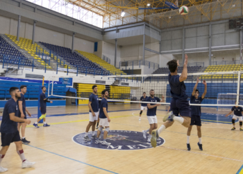 CVM02 Duelo estelar en el Ciudad de Melilla
