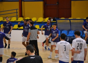 EpEeYIEXMAIuHsa 1 Los melillenses disputan otro de sus partidos que tiene aplazados