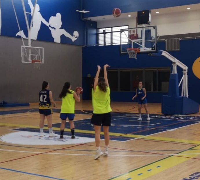 La Salle busca volver a la senda de la victoria ante el Estepona