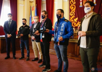 IMG 20210126 WA0016 La Ciudad Autónoma rinde homenaje a los dakarianos melillenses
