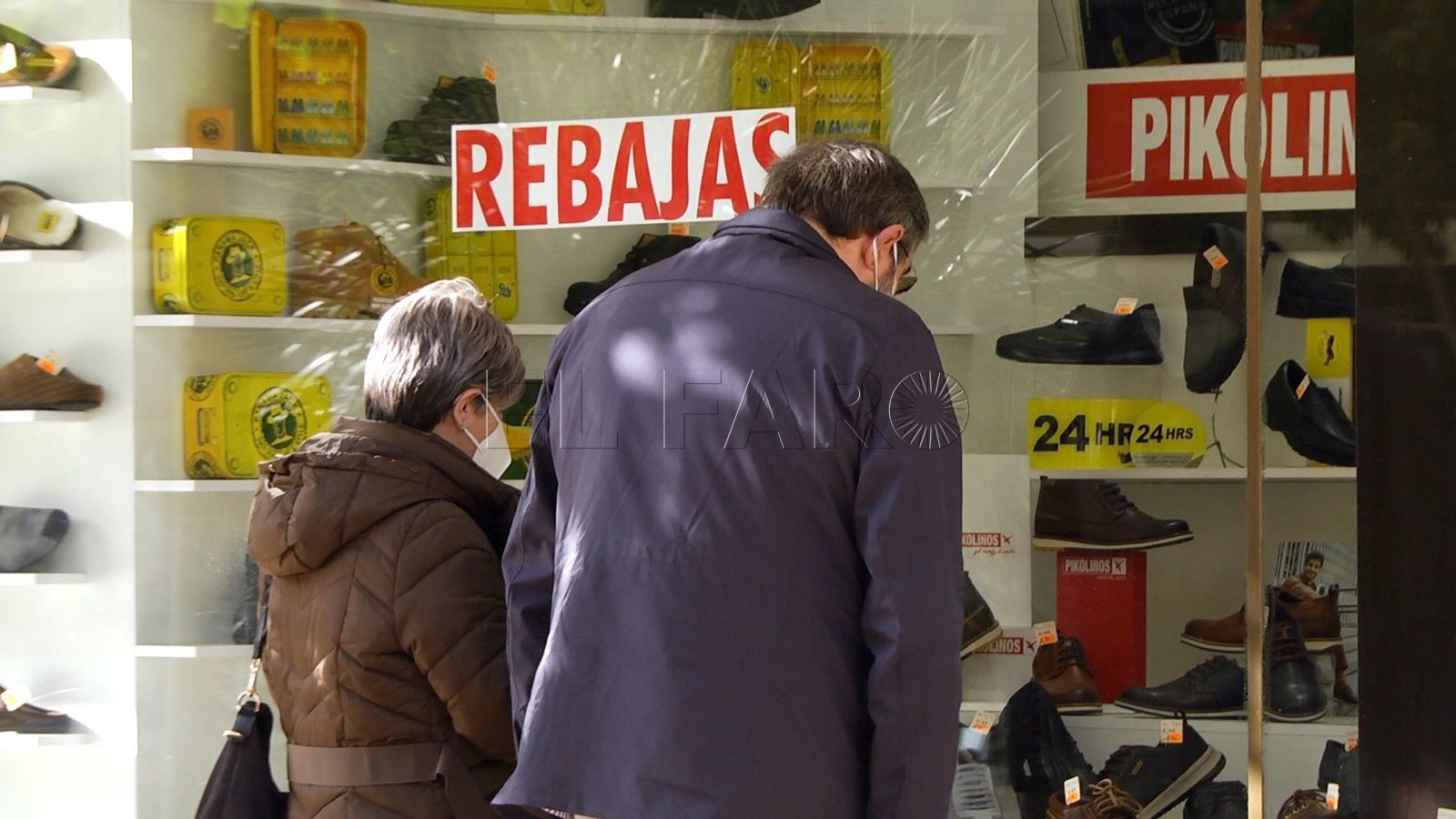 Las rebajas de enero comienzan condicionadas por la pandemia y el temporal Las rebajas de enero comienzan condicionadas por la pandemia y el temporal