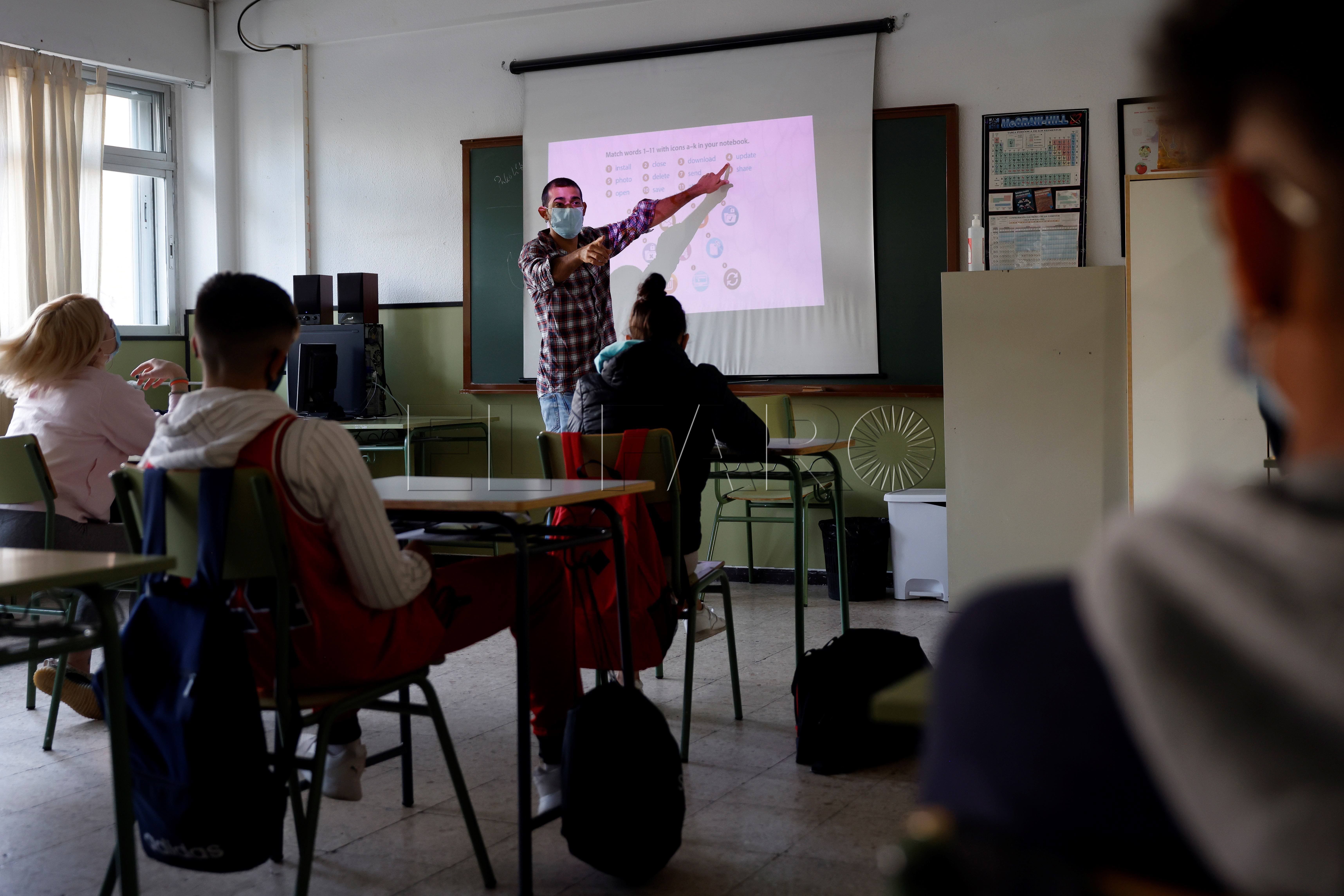 clase coronavirus Abierta la nueva convocatoria de subvenciones para las escuelas taller y talleres de empleo