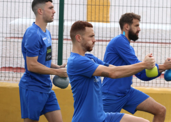 18D 6 Los azulinos preparan el primer ‘match ball’ de la primera fase