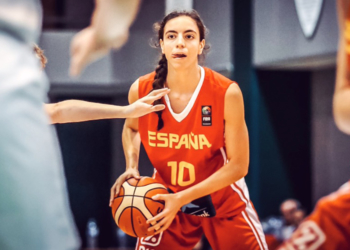 Cristina Mato ha conseguido ser MVP en el Campeonato de España Infantil (2016), y la medalla de bronce en el Europeo U16 (2018)