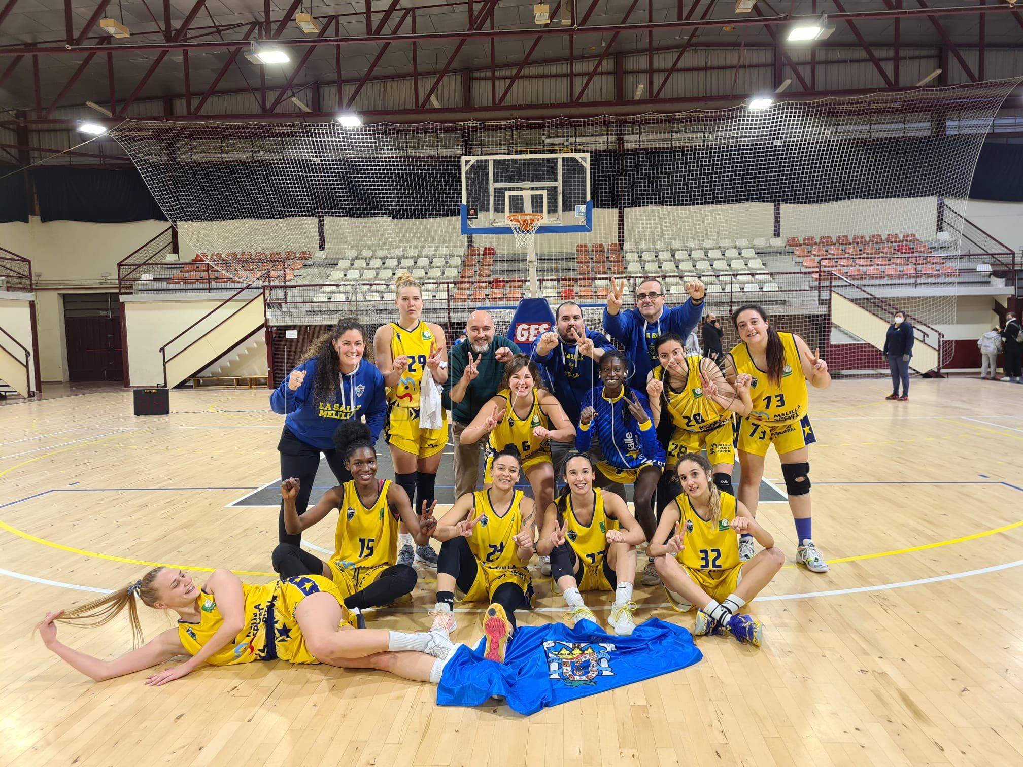 Ew82GPRXIAYLep7 La Salle gana con un gran juego en la prórroga a Paterna
