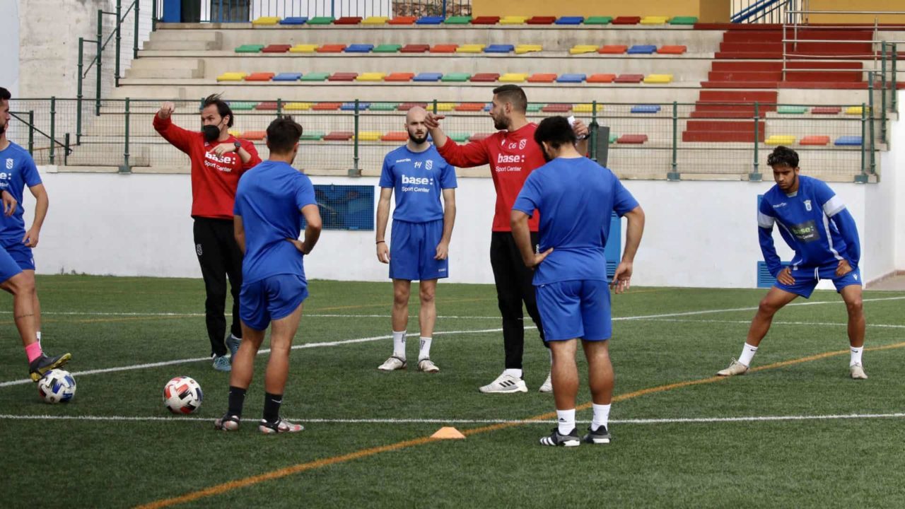 La UD Melilla vuelve al trabajo con la única premisa de ganar