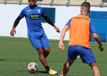 IMG 9039 Sesión compensatoria y regenerativa para la plantilla de la UD Melilla