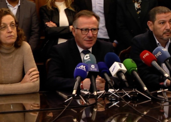 los tres El tripartito, a tumba abierta