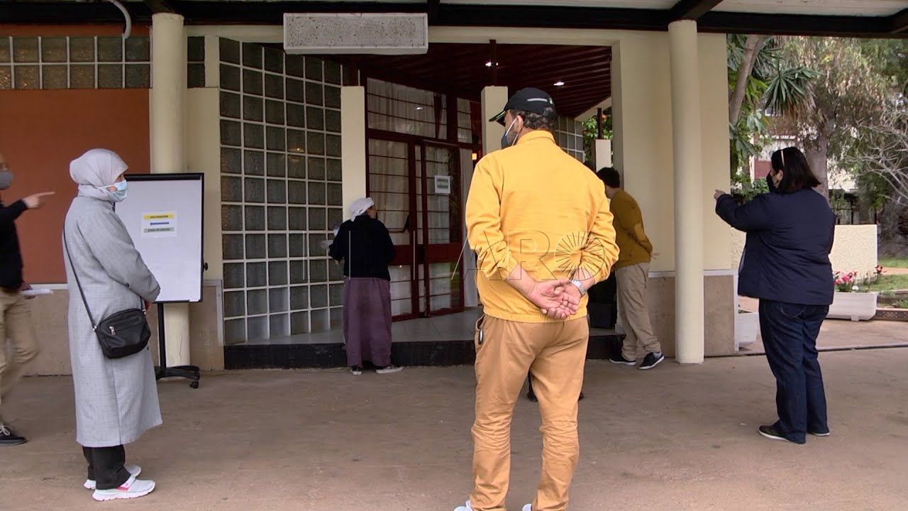 melilla se vacuna a pesar de las reticencias la ciudadania se anima a ponerse la dosis Melilla se vacuna: A pesar de las reticencias, la ciudadanía se anima a ponerse la dosis
