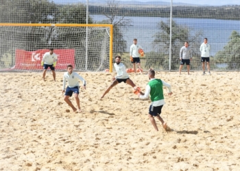 32D 2 Fútbol Playa de interior