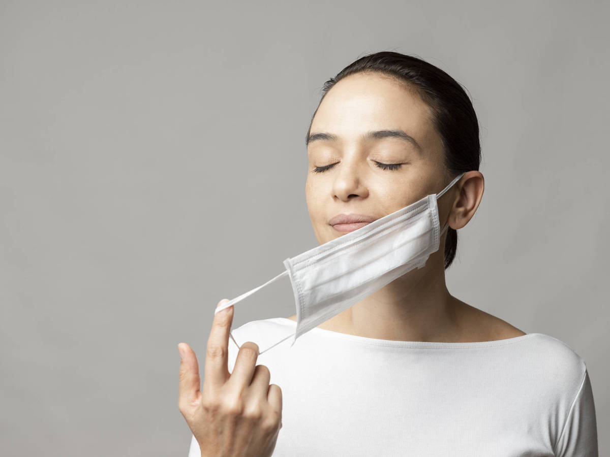 Sin mascarillas pero con mucha prudencia