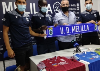 La Unión Deportiva Melilla presenta a Chabboura, Baba Cissé y Amez