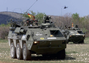 Spanish Army BMR 600 DF SD 04 06607 1 La defensa de España