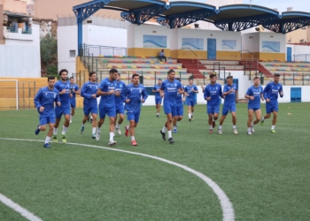 20D 1 1 Los azulinos vuelven a los entrenamientos, en una mañana pasada por agua