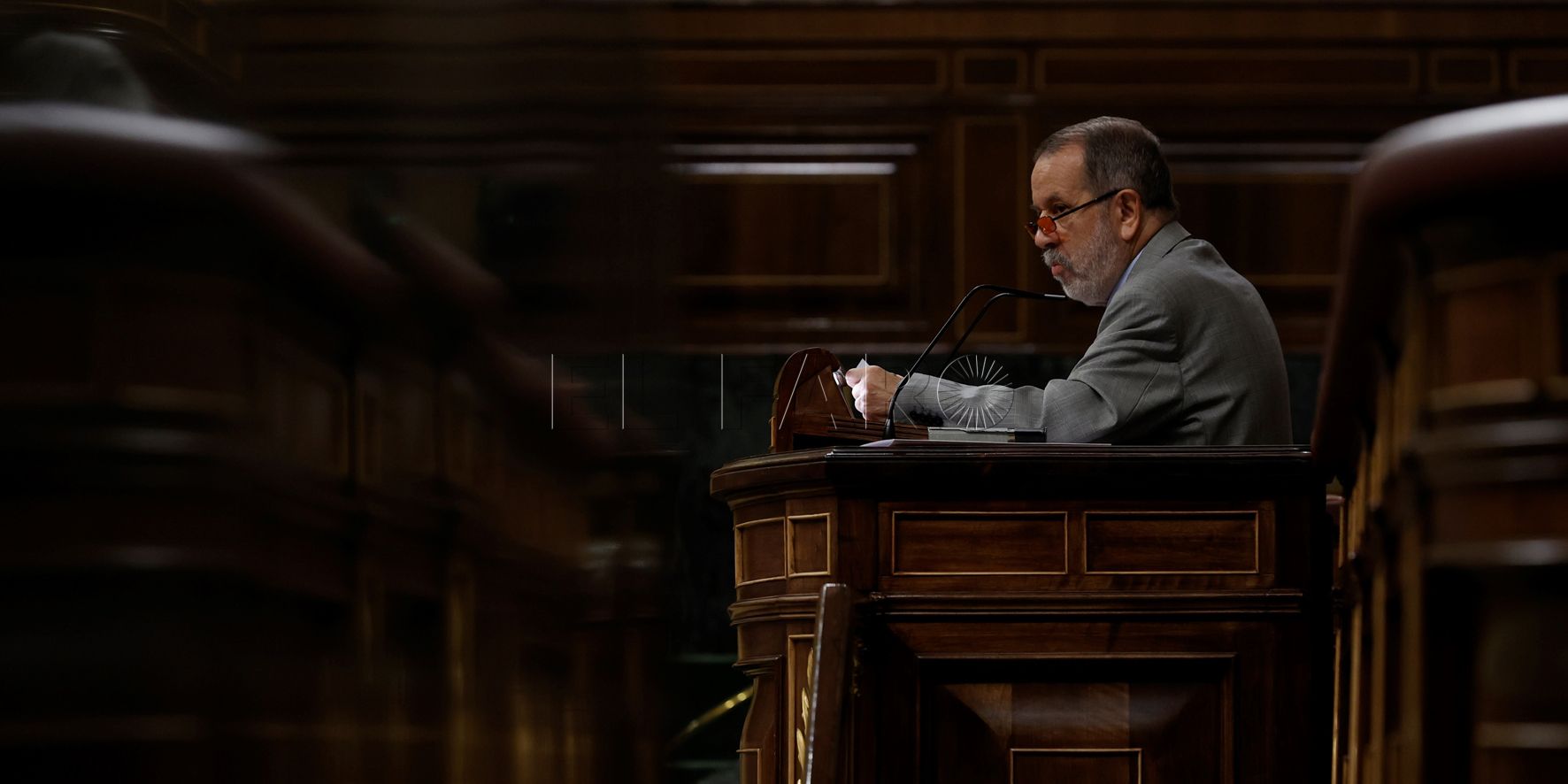 Defensor del Pueblo en funciones Francisco Fernández El Defensor y entidades sociales aplauden el nuevo reglamento de Extranjería