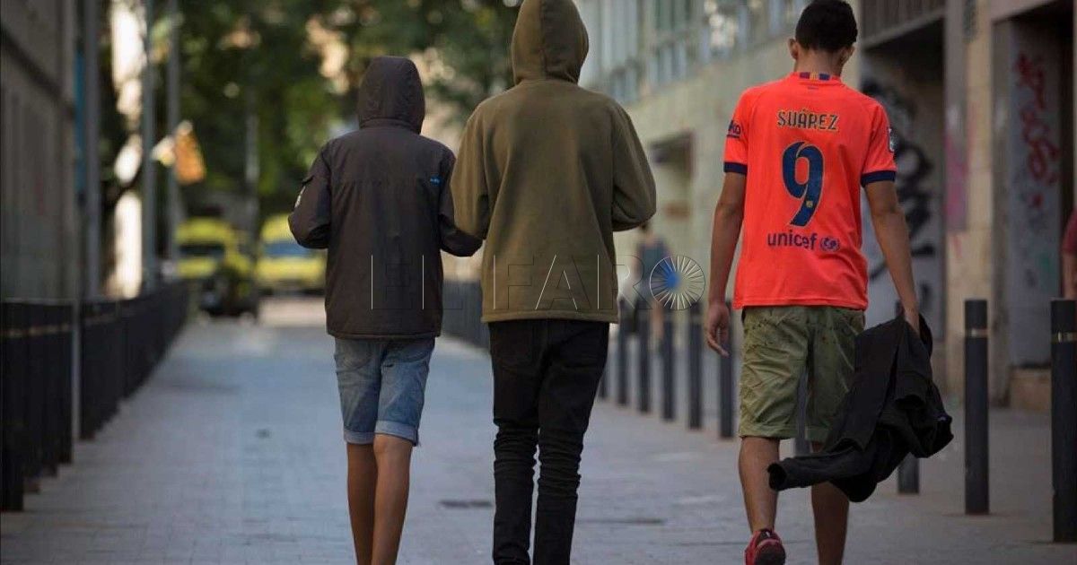 Menas portada Aumentan en España los mensajes de odio dirigidos a menores inmigrantes