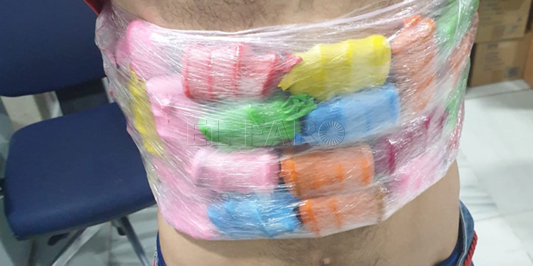 droga aeropuerto melilla Detenido en el aeropuerto de Melilla con un kilo de hachís adosado al cuerpo