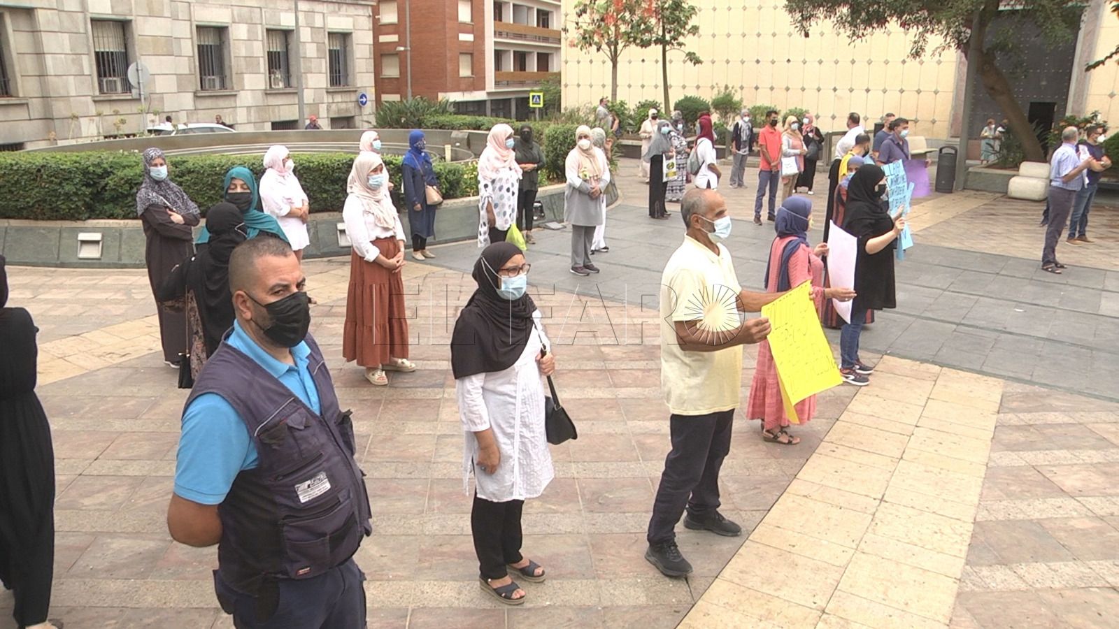 manifestacion transfornterizos ceuta 1 Transfronterizos se concentran en Ceuta por no poder ir a Marruecos
