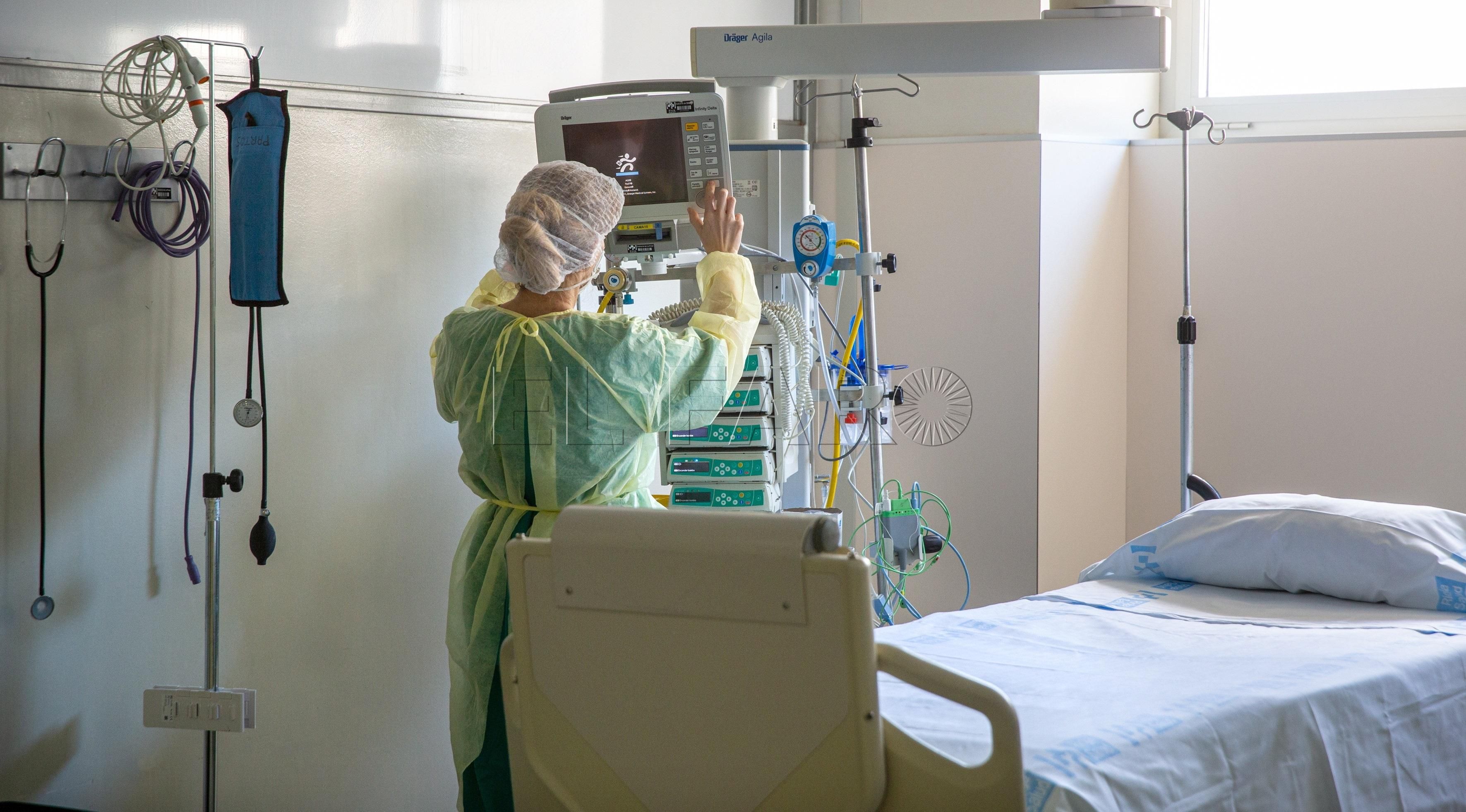 uci covid La UCI de Melilla, por primera vez sin pacientes covid desde mayo