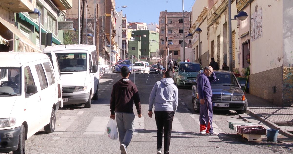 Calle García Margallo de Melilla Melilla, entre tendencias dispares del mercado laboral o la recuperación del buen tono