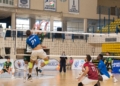 FBWViSqWEAQ kTo El Melilla Sport Capital cae en el quinto sets