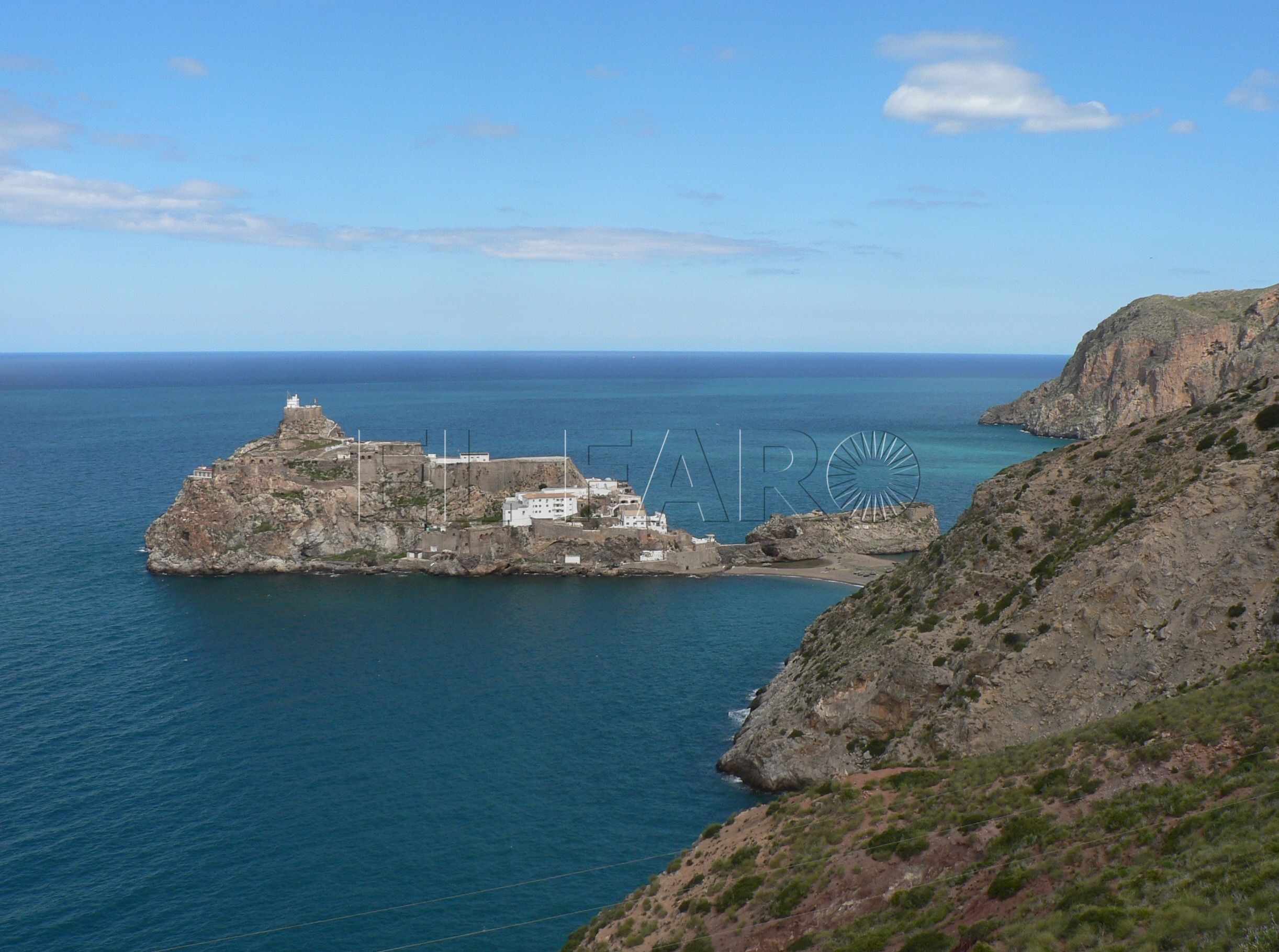 Peñon de Velez de la Gomera Las instalaciones de Vélez de la Gomera, en estado crítico