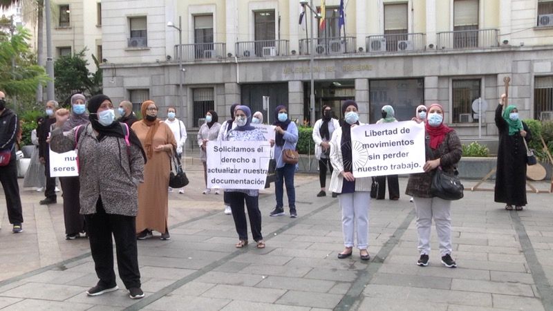 Los transfronterizos de Ceuta dicen que están “hartos de tanto esperar”