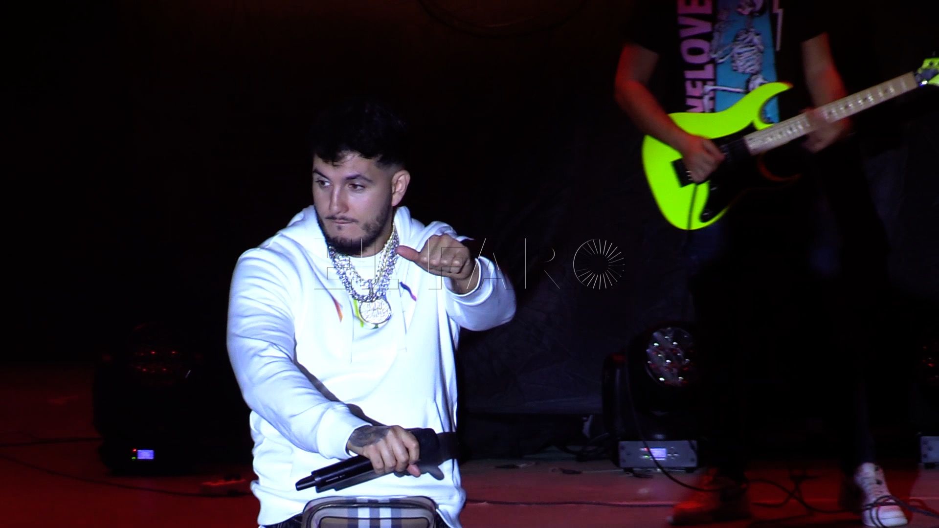 2 3 Juventud dice que el concierto de Omar Montes en Melilla fue un "éxito rotundo"