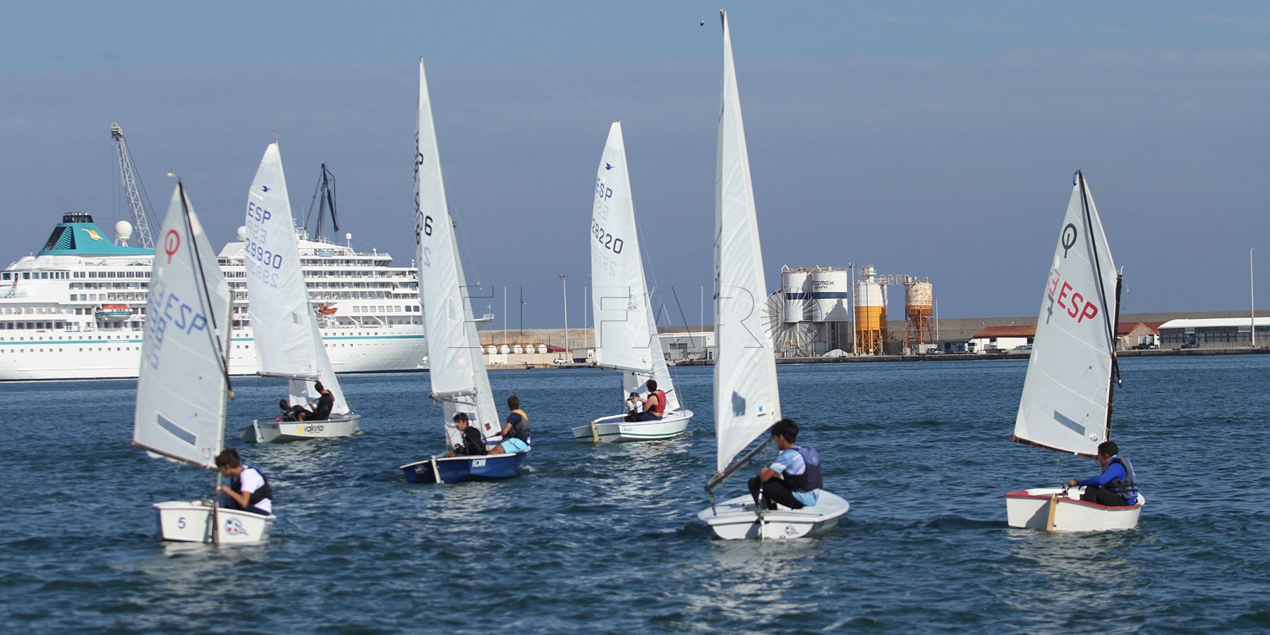 212121 Pablo Rivas y Curro Rubio ganan el X Memorial Comodoro ‘Pinori’ de vela
