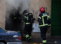 Bomberos incencio Policía Local 7 Desalojo vecinal por un incendio en la calle General Astilleros de Melilla