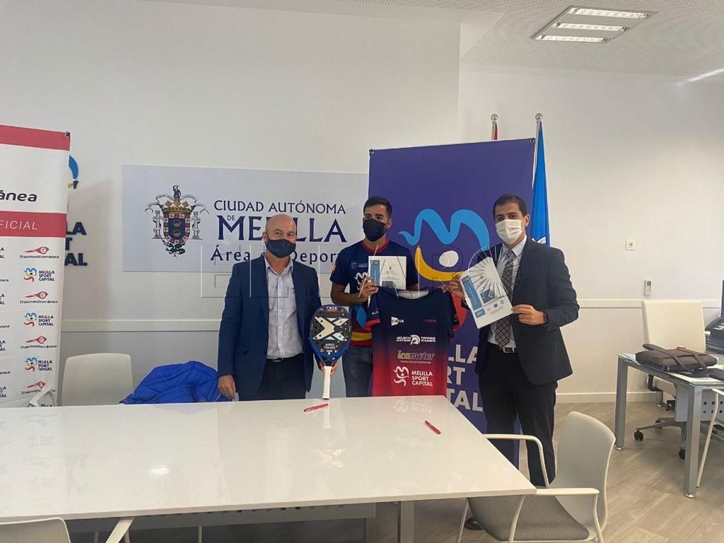IMG 20211122 WA0040 Melilla Sport Capital firma un acuerdo de colaboración con Antomi Ramos
