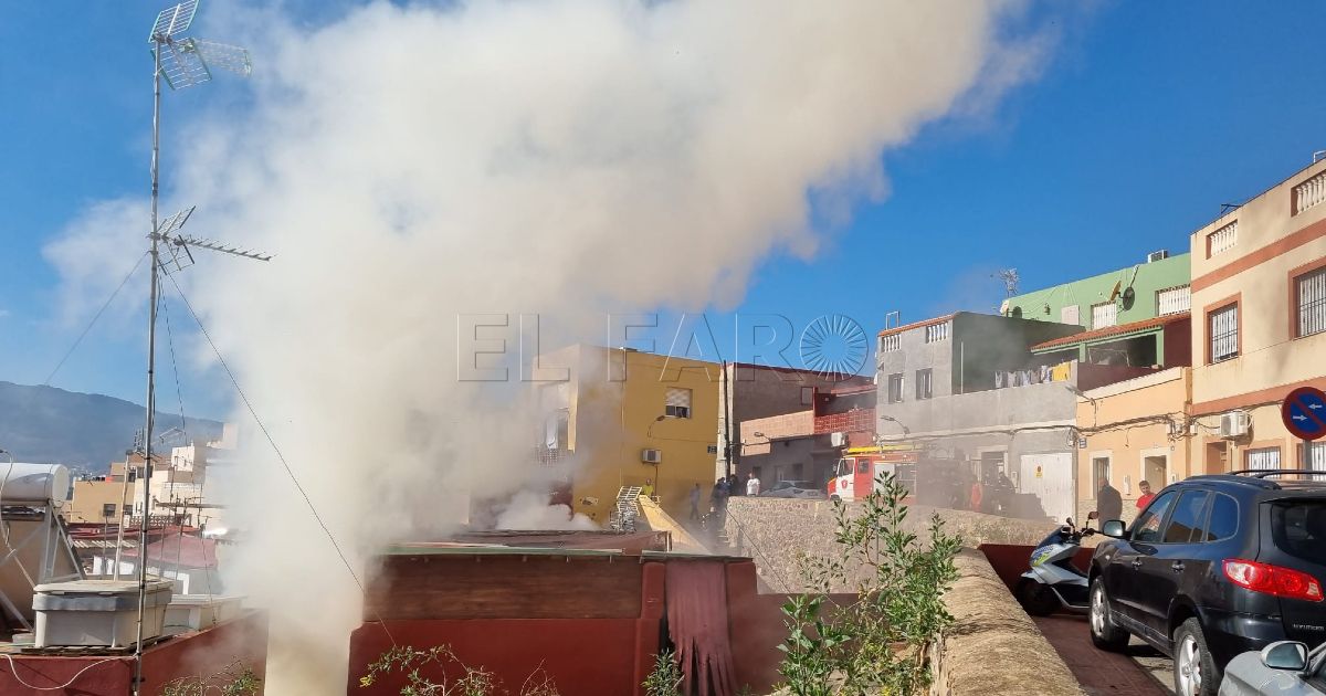 Incendio en Ataca Seco Melilla: Incendio en Ataque Seco