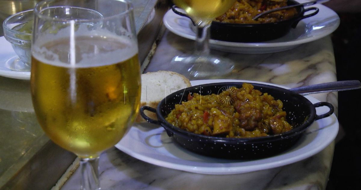 Tapa de paella en Melilla Promesa propondrá vales descuento para bares y recuperar el Día de la Tapa