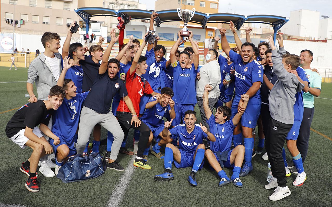 WEB MG 0886 UD Melilla en cadetes y Peña Real Madrid en juveniles, primeros campeones de Copa Federación
