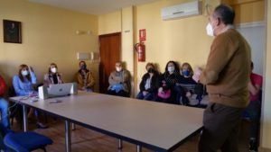 e65c4f25 1793 40b2 89d5 3eaac9cb57d0 Forman en Melilla a voluntarios en el protocolo de captura, esterilización y suelta de gatos callejeros