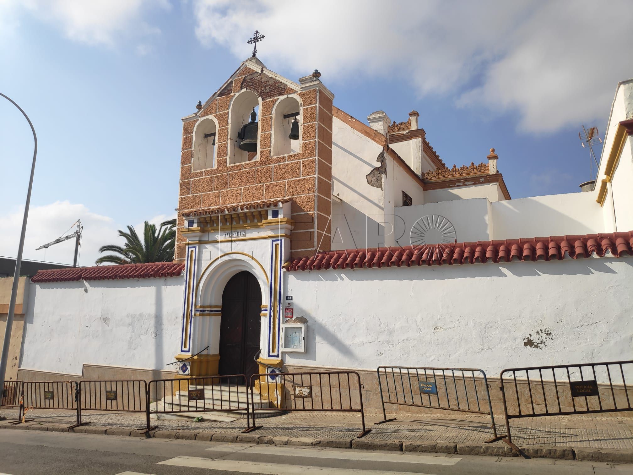Pulseras para rehabilitar la parroquia de la Medalla Milagrosa