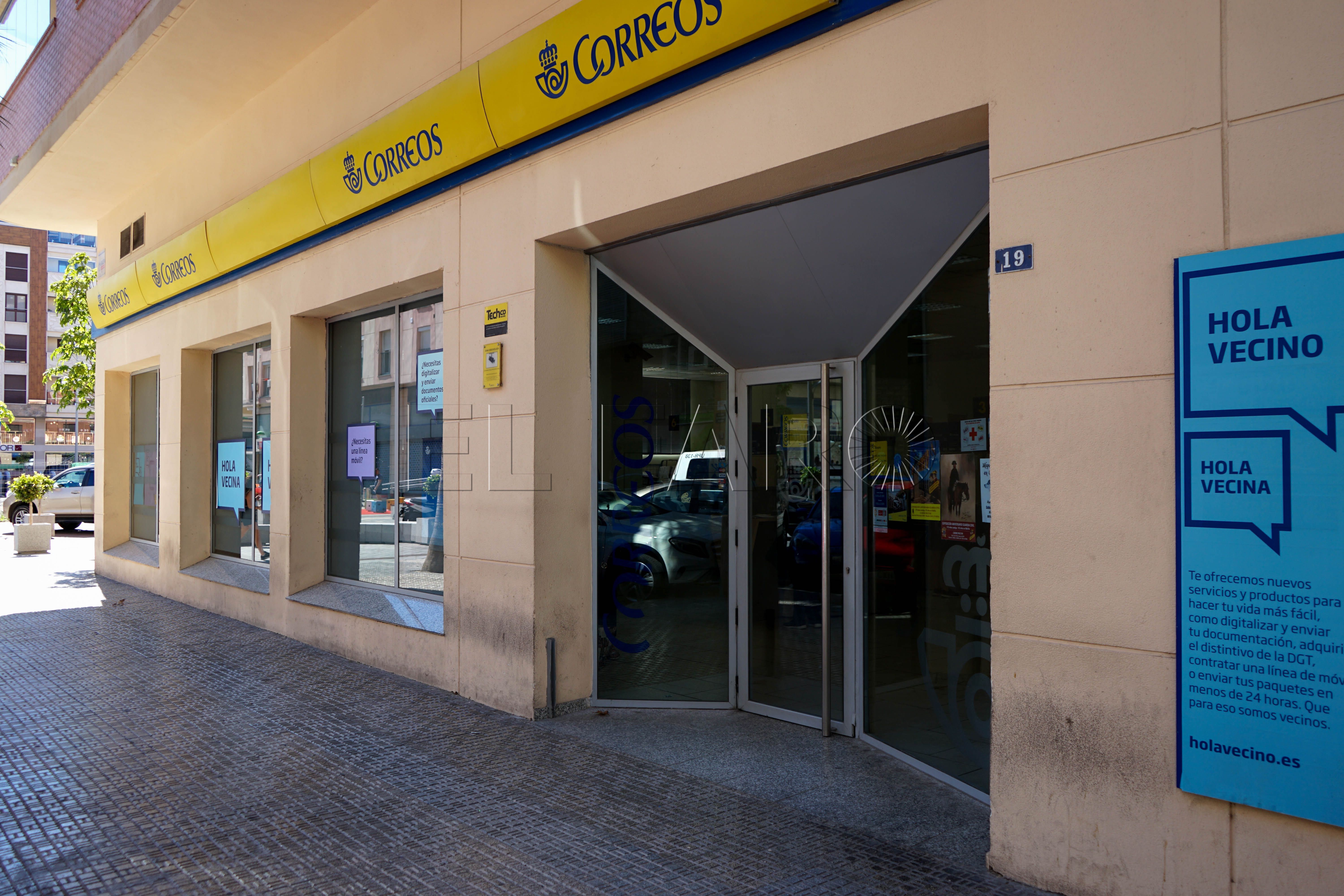 Correos asegura que "garantiza su servicio en Melilla"