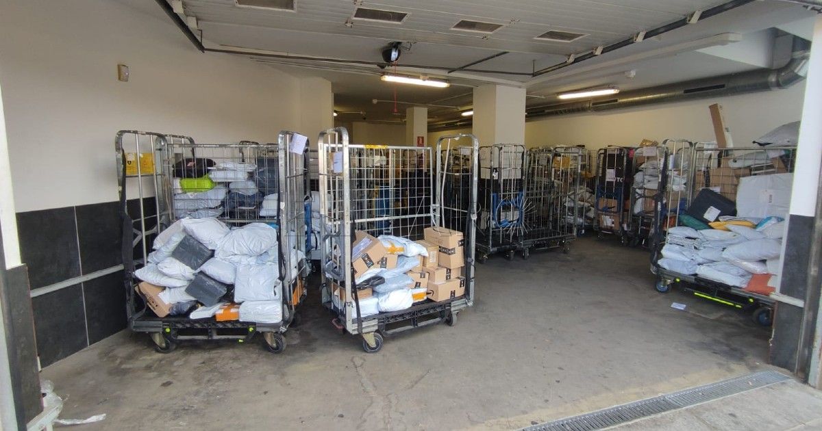 Correosok La Ciudad responsabiliza a Correos del parón en el reparto de paquetes en Melilla