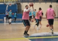 FHrjQi1XEAMXwtR El consejero Rachid Bussian visita el entreno del Melilla Sport Capital