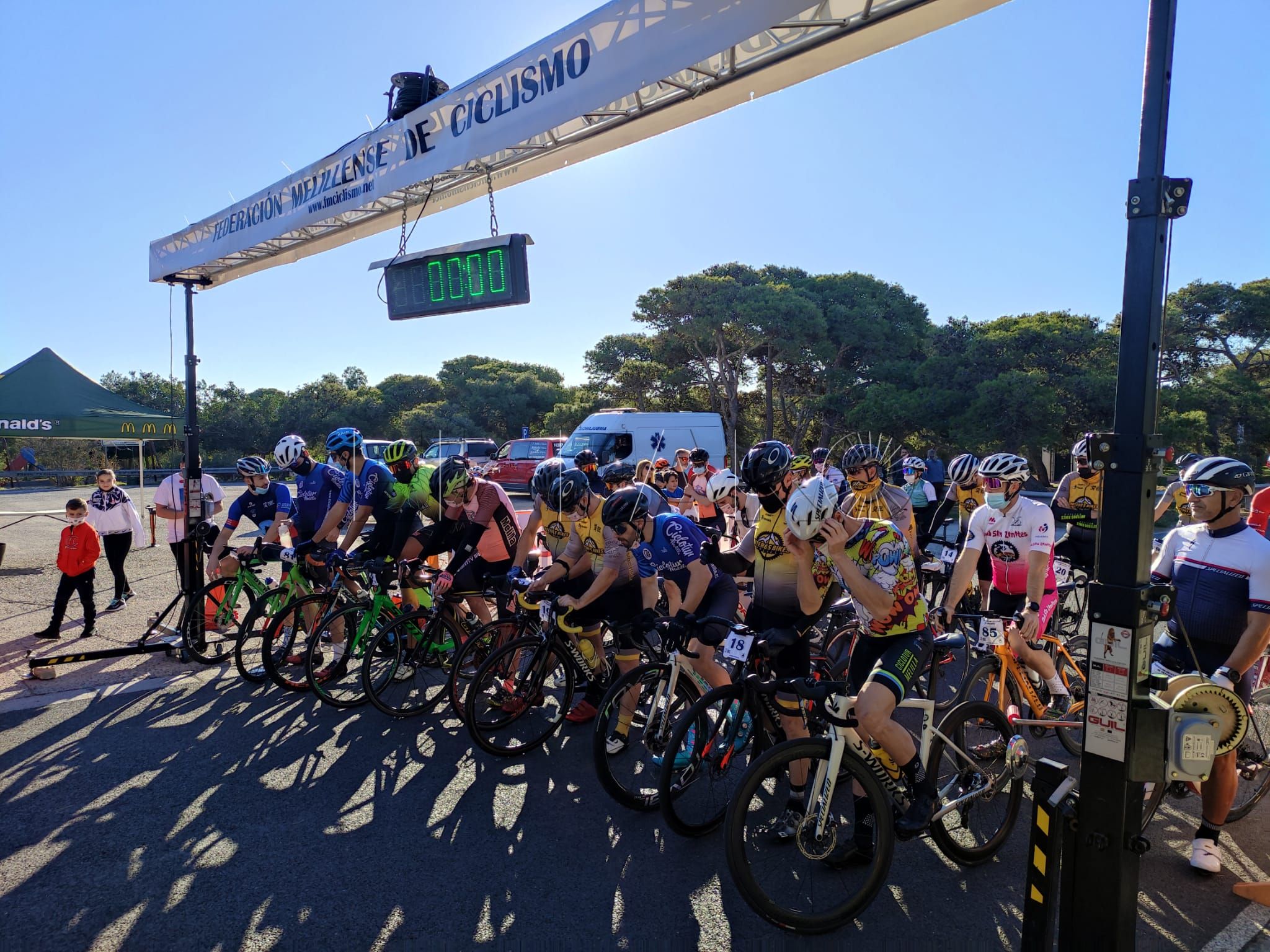 IMG 20211213 WA0041 Alejandro Diez gana el Trofeo de Navidad Melilla