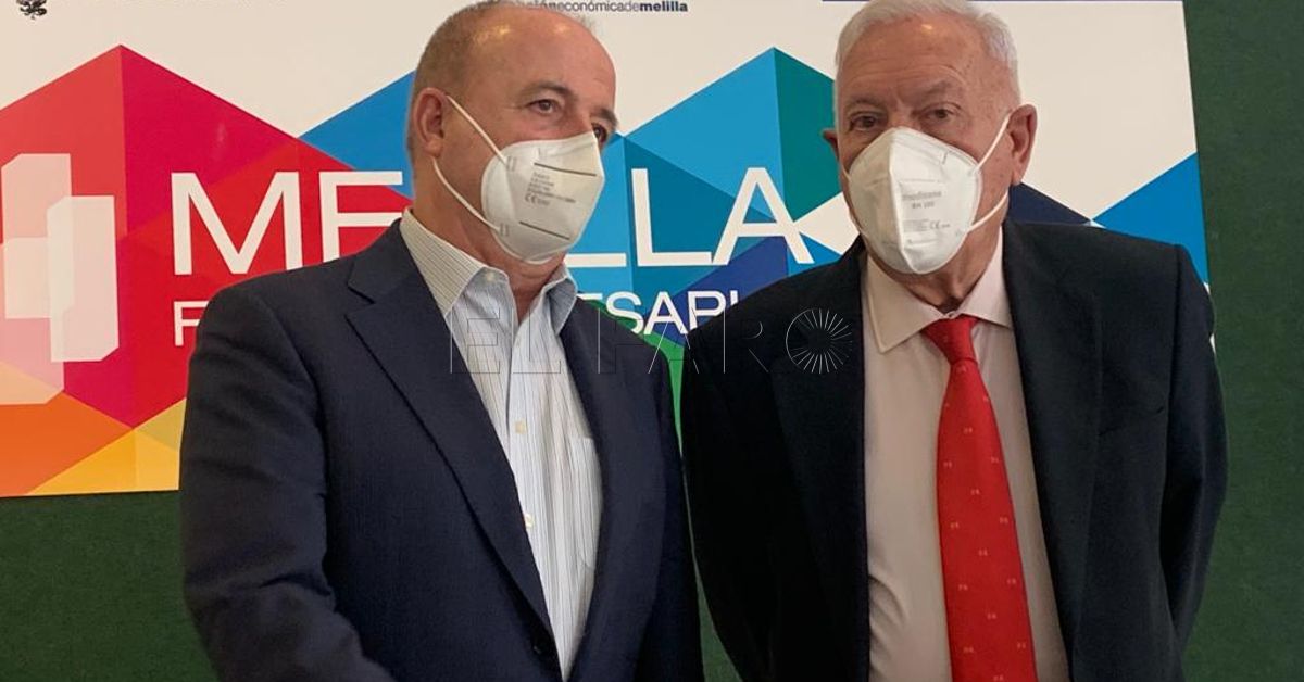 Sebastián y Margallo Miguel Sebastián habla en Melilla sobre fondos europeos: "No podemos volver al dinerito rápido"