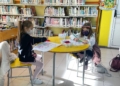 taller marionetas biblioteca 5 Marionetas navideñas en la Biblioteca, un momento de creatividad para los peques